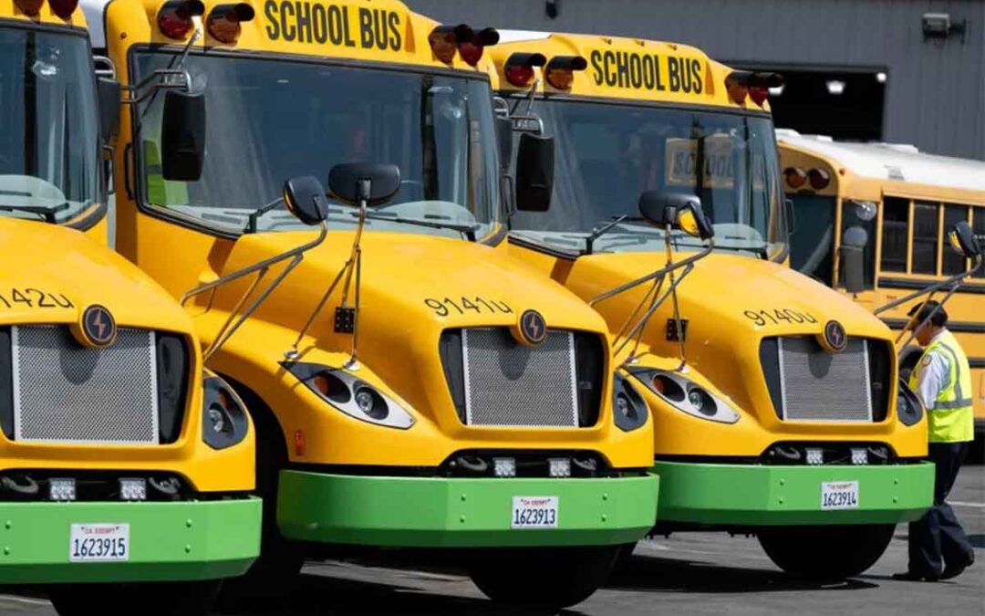 Los autobuses escolares eléctricos están ayudando a los estudiantes a respirar más fácilmente